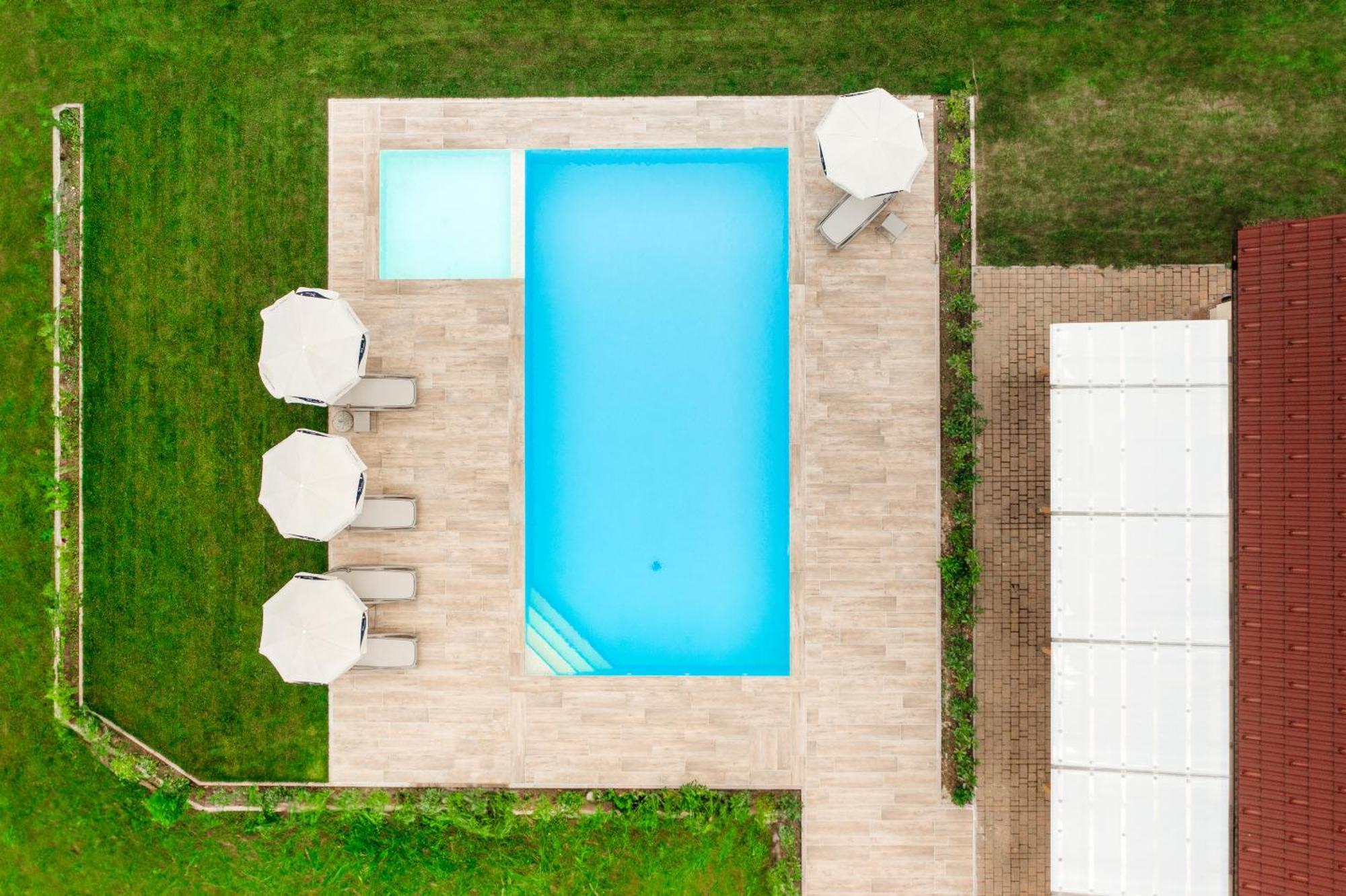 Tourist Farm Apartments Lovrec Jirsovci Exterior foto
